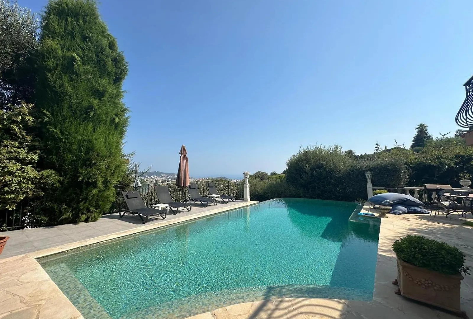 Villa Orfee Elegance Et Tranquillite Sur Les Hauteurs De Nice 0*,